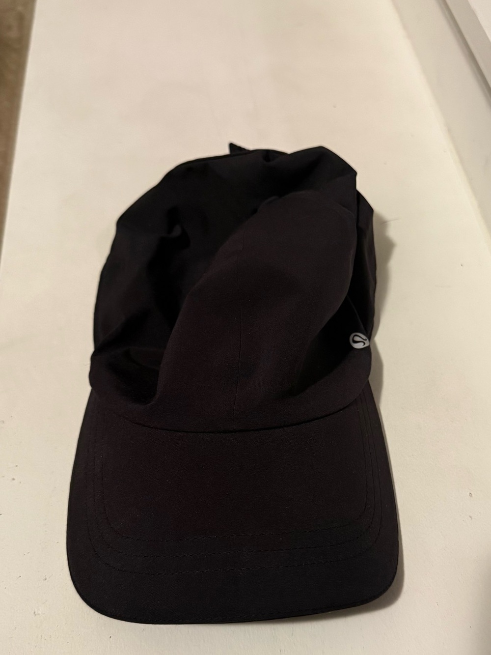 Lululemon Women’s Black Baseball Cap